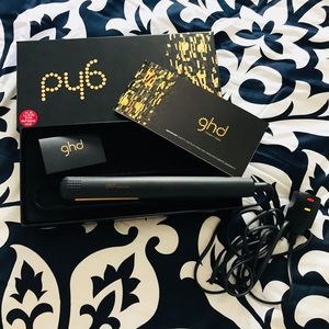 GHD Flat Iron Straightener